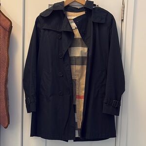Burberry navy Trench Coat with Plaid Lining